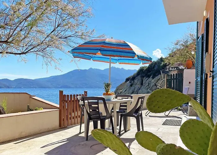 Vakantiehuis Casa La Nave Enfola - Argonautivacanze