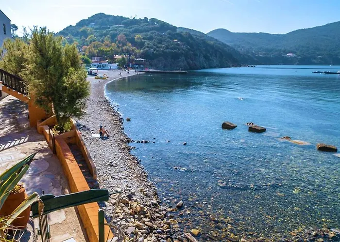 Casa La Nave Enfola - Argonautivacanze * Portoferraio