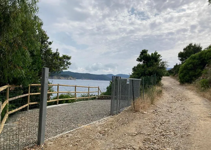 Vakantiehuis Casa La Nave Enfola - Argonautivacanze Portoferraio